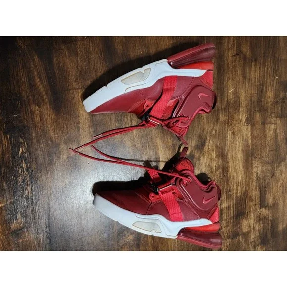 Nike | Shoes | Nike Air Max 27 Red Croc Size 7y Fits Mens 7  display picture 1